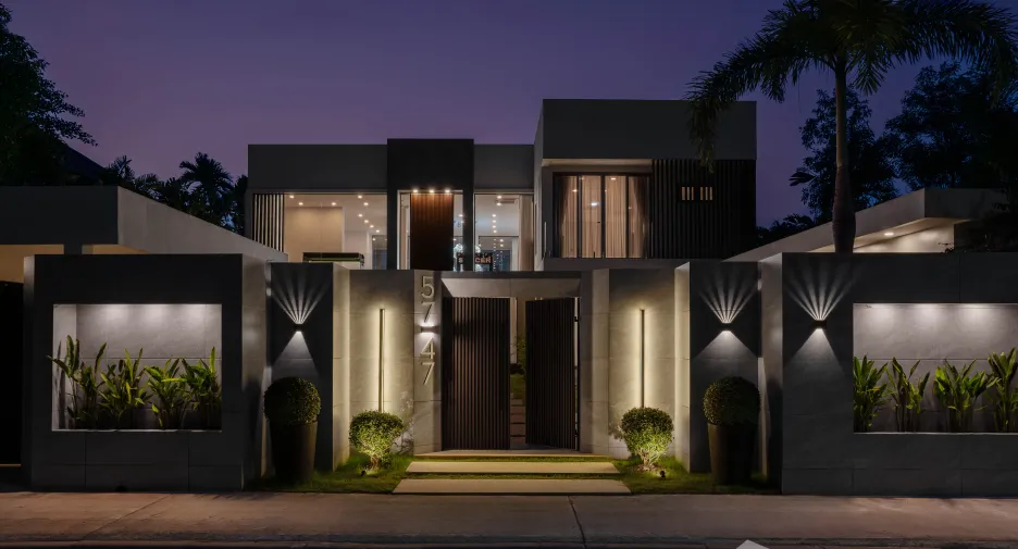 For sale 6 bed villa in Thalang, Phuket