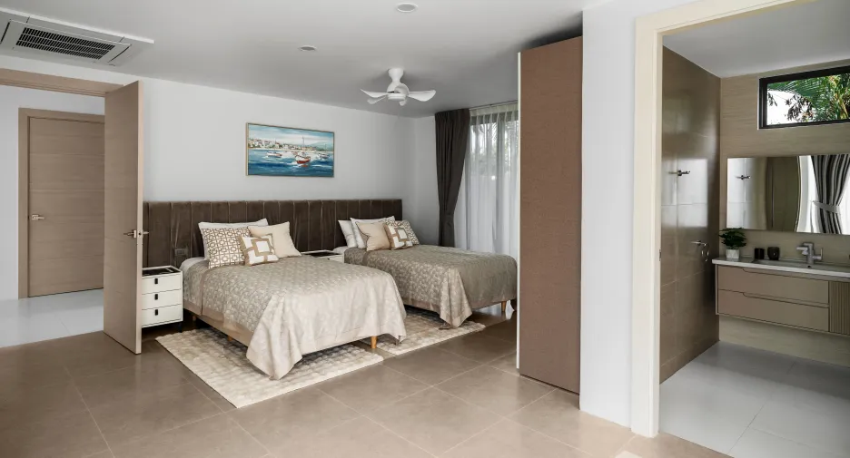For sale 6 bed villa in Thalang, Phuket