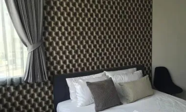 For sale 2 bed condo in Huai Khwang, Bangkok