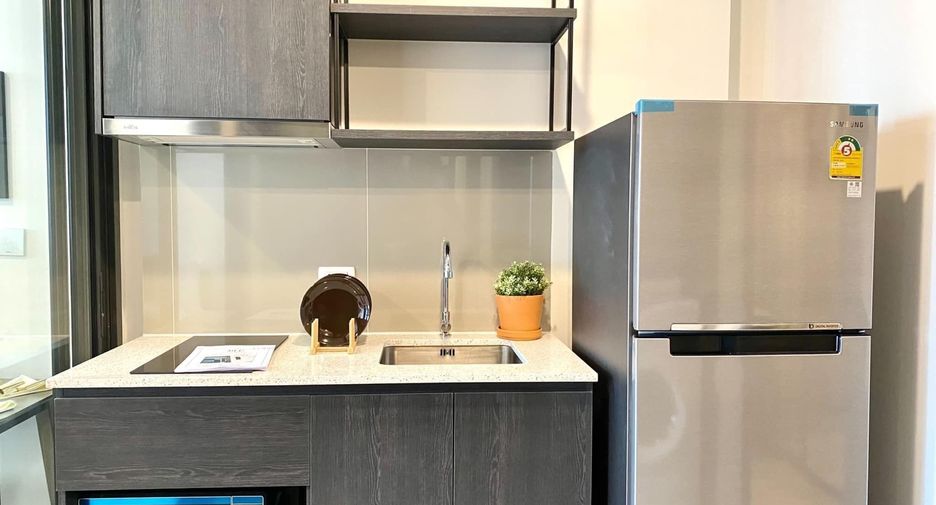 For sale 1 bed condo in Huai Khwang, Bangkok