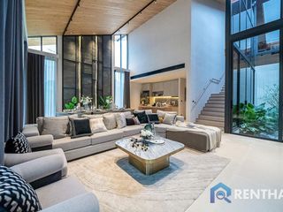 Villa en venta de 4 habitaciones en Bang Lamung, Chonburi