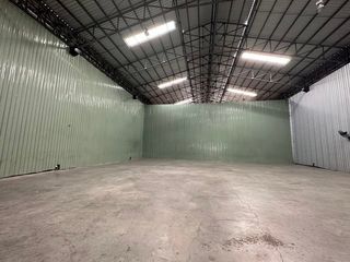 For rent warehouse in Pak Kret, Nonthaburi