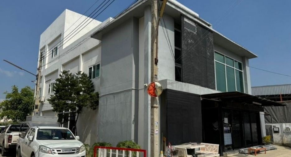For rent and for sale warehouse in Phan Thong, Chonburi