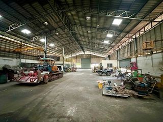 For rent warehouse in Sai Noi, Nonthaburi