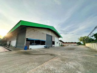 For rent warehouse in Sai Noi, Nonthaburi