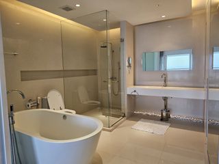 For rent 5 bed condo in Hua Hin, Prachuap Khiri Khan