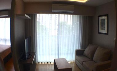 For sale 1 bed condo in Khlong Toei, Bangkok