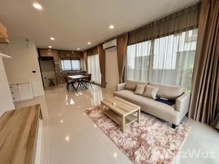 For rent 4 bed house in Bang Kapi, Bangkok