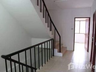 For sale 4 bed townhouse in Ko Samui, Surat Thani