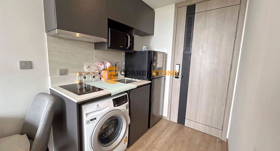 À louer et à vendre 1 chambre condo à Bang Lamung, Chonburi
