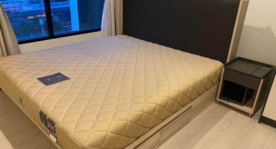 For rent 1 bed condo in Watthana, Bangkok