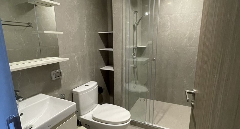 For rent 1 bed condo in Sathon, Bangkok