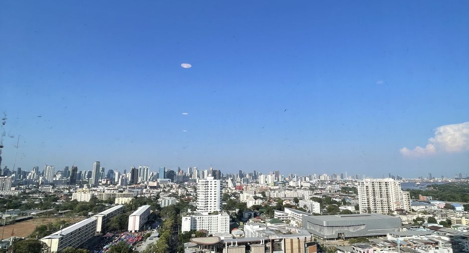 For rent 1 bed condo in Sathon, Bangkok