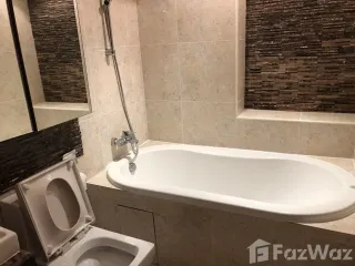 For rent 3 bed condo in Yan Nawa, Bangkok