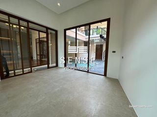 For sale 4 Beds house in Pathum Wan, Bangkok