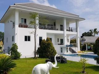 For sale 4 bed villa in Cha Am, Phetchaburi