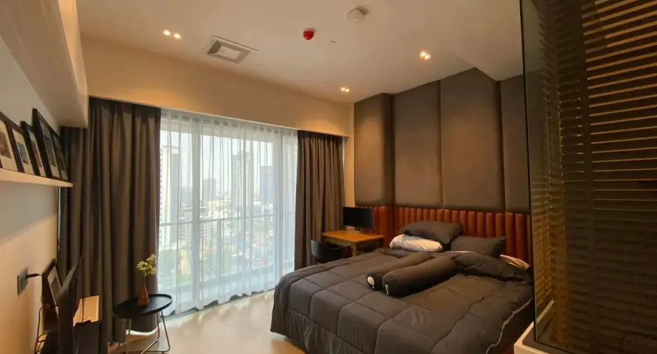 Wohnung zur Miete und zum Kauf mit 1 Zimmer in Khlong Toei, Bangkok