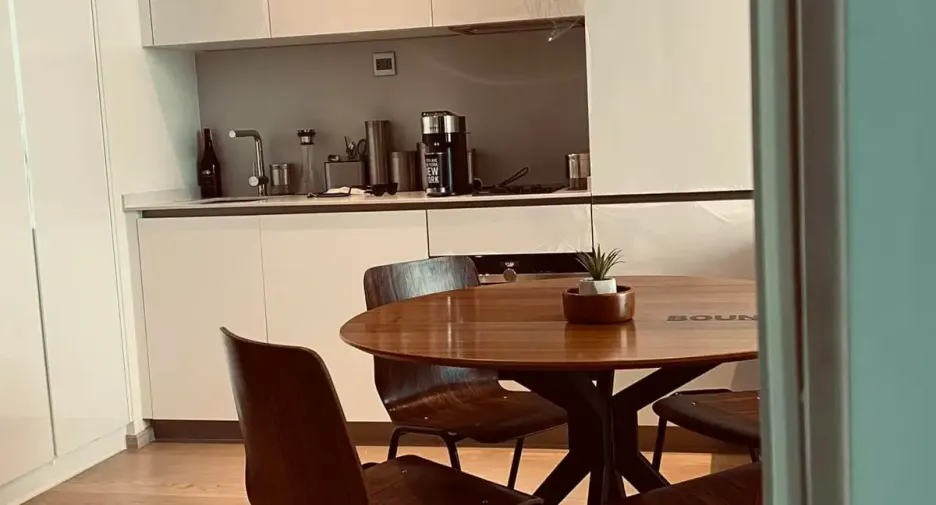 Wohnung zur Miete und zum Kauf mit 1 Zimmer in Khlong Toei, Bangkok
