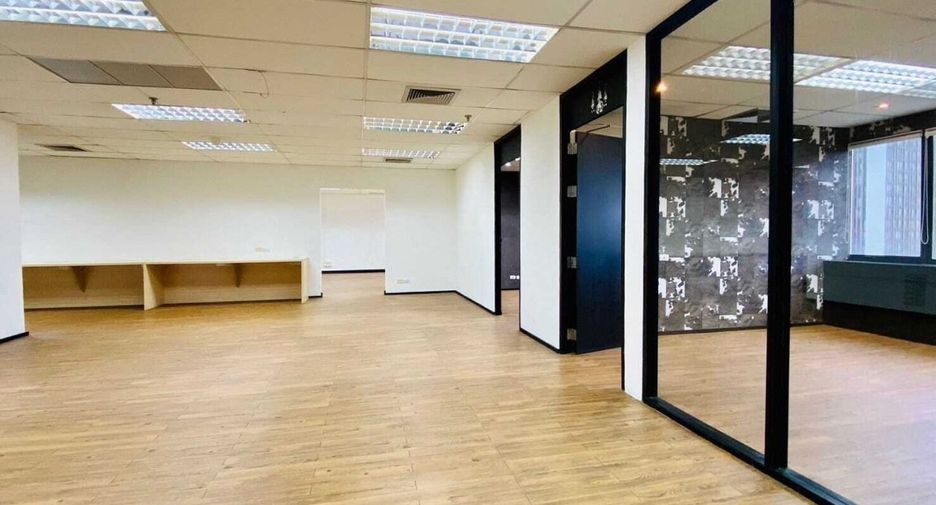 For sale office in Watthana, Bangkok