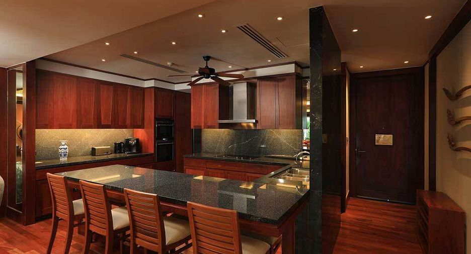 For sale 3 bed apartment in Kathu, Phuket