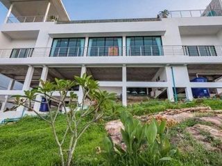 For sale 4 bed villa in Ko Samui, Surat Thani