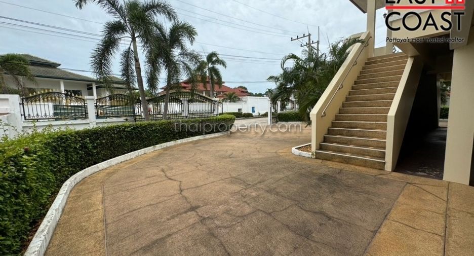 For sale 3 bedrooms house in Bang Lamung, Chonburi