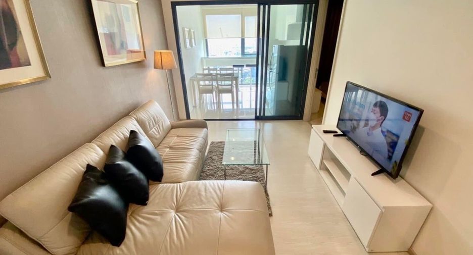 For rent 1 bed condo in Khlong Toei, Bangkok