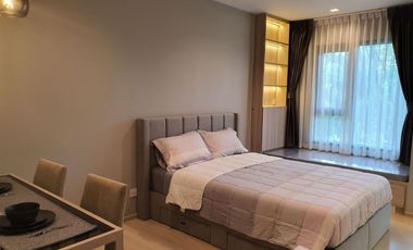 For rent studio condo in Pathum Wan, Bangkok