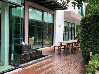 For sale office in Wang Thonglang, Bangkok
