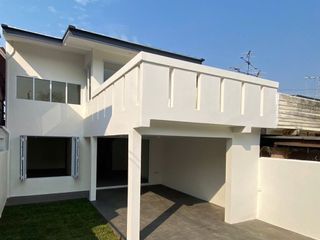 For sale 2 bed townhouse in Lat Phrao, Bangkok