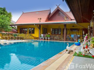 For sale 5 bed villa in Don Tum, Nakhon Pathom