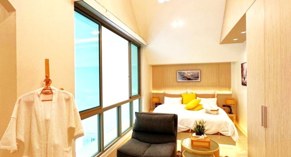 For sale 4 bedrooms house in East Pattaya, Pattaya