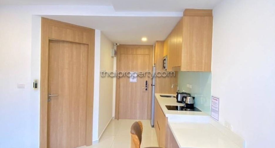 For sale studio condo in Bang Lamung, Chonburi