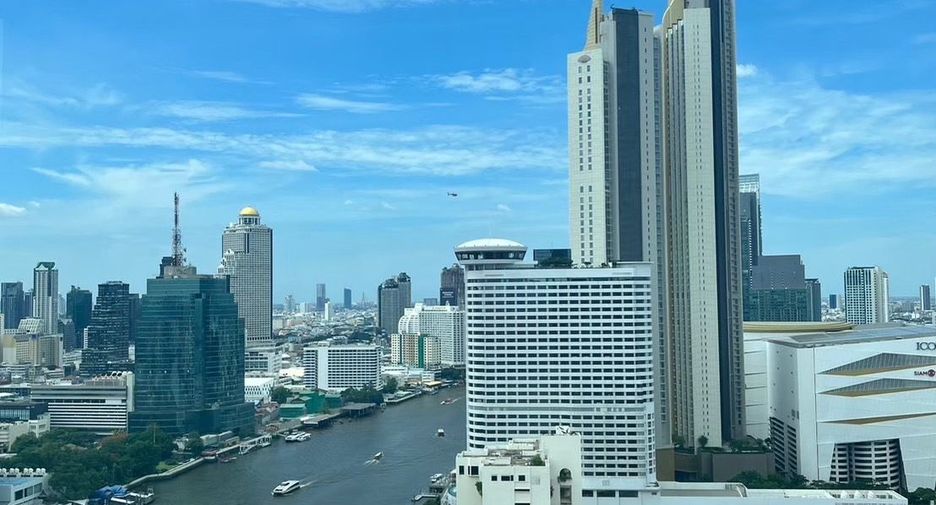 For rent 3 bed condo in Khlong San, Bangkok