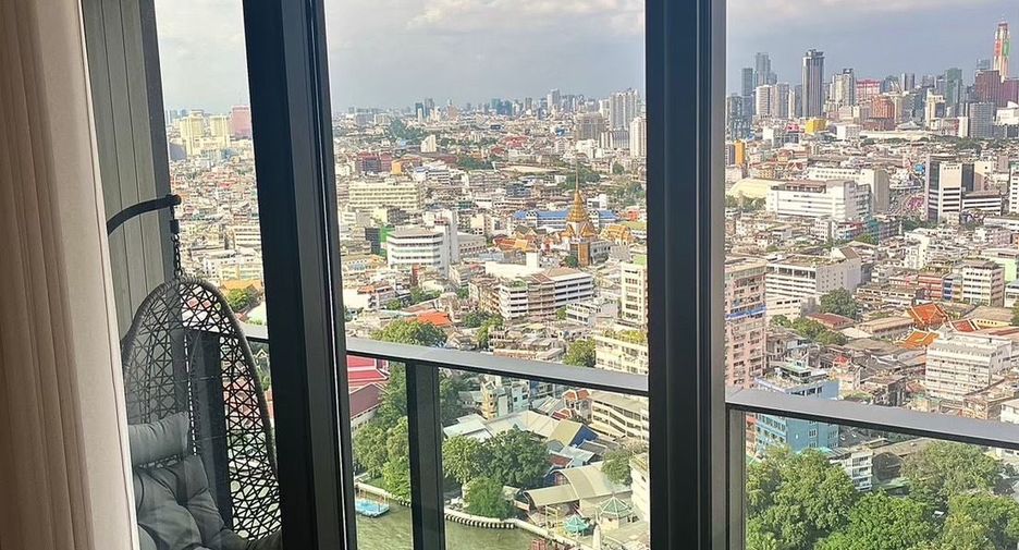 For rent 3 bed condo in Khlong San, Bangkok