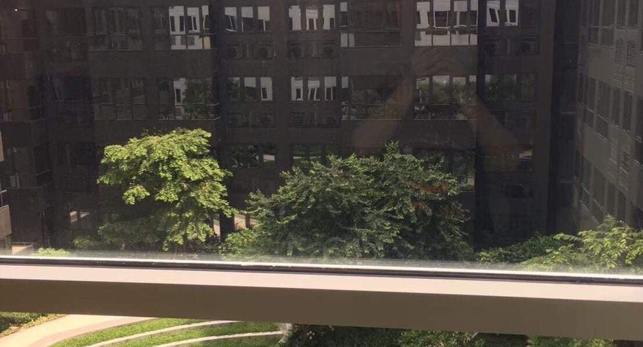 For sale 1 bed condo in Huai Khwang, Bangkok