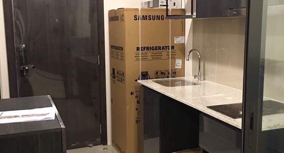 For sale 1 bed condo in Huai Khwang, Bangkok