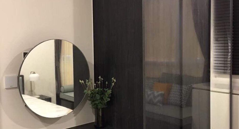 For sale 1 bed condo in Huai Khwang, Bangkok