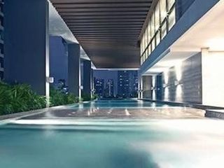 For sale 1 Beds condo in Khlong Toei, Bangkok