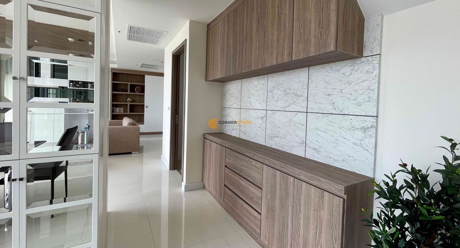 For rent そして for sale 3 ベッドルーム condo in Sattahip, Chonburi