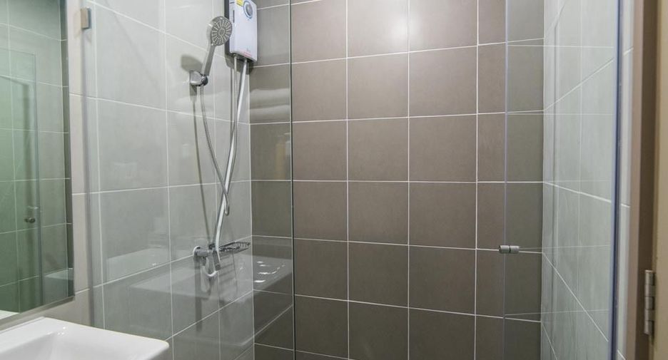 For rent studio condo in Bang Na, Bangkok