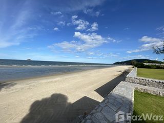 For sale 2 bed condo in Hua Hin, Prachuap Khiri Khan