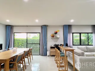 For rent and for sale 4 bedrooms house in Lam Luk Ka, Pathum Thani