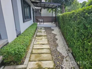 Haus zur Miete und zum Kauf mit 4 Zimmer in Lam Luk Ka, Pathum Thani