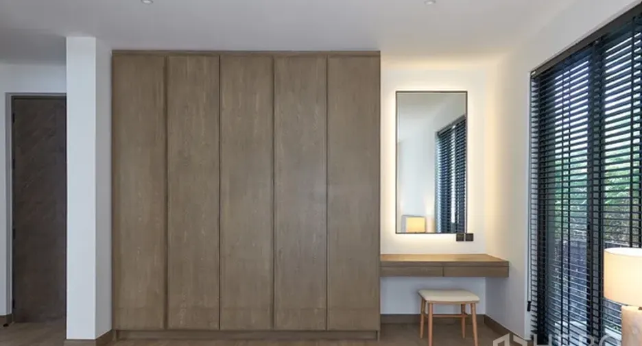 Casa en alquiler de 4 habitaciones en Khlong Toei, Bangkok