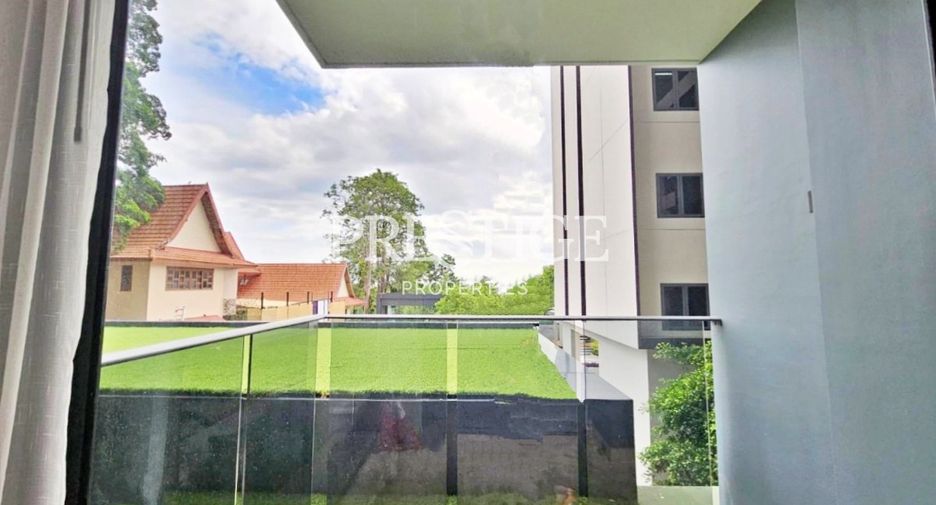 For sale studio condo in Pratumnak, Pattaya