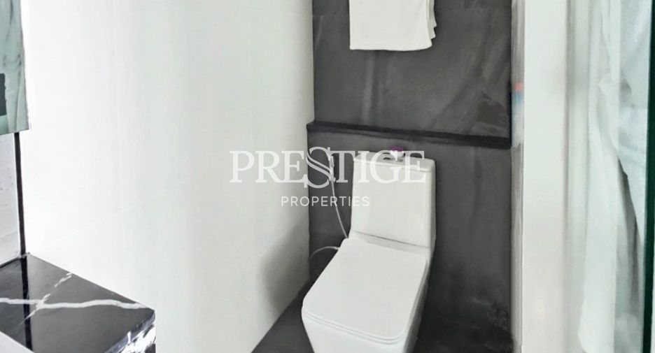 For sale studio condo in Pratumnak, Pattaya