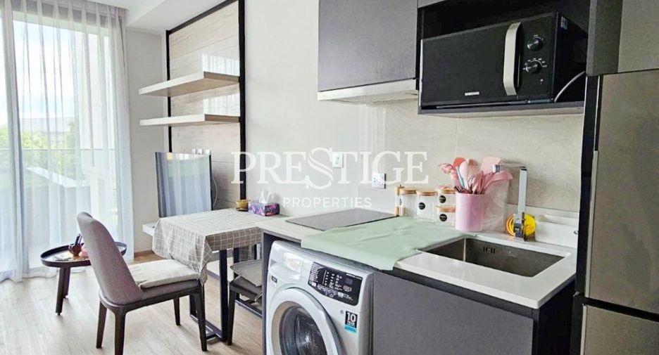 For sale studio condo in Pratumnak, Pattaya
