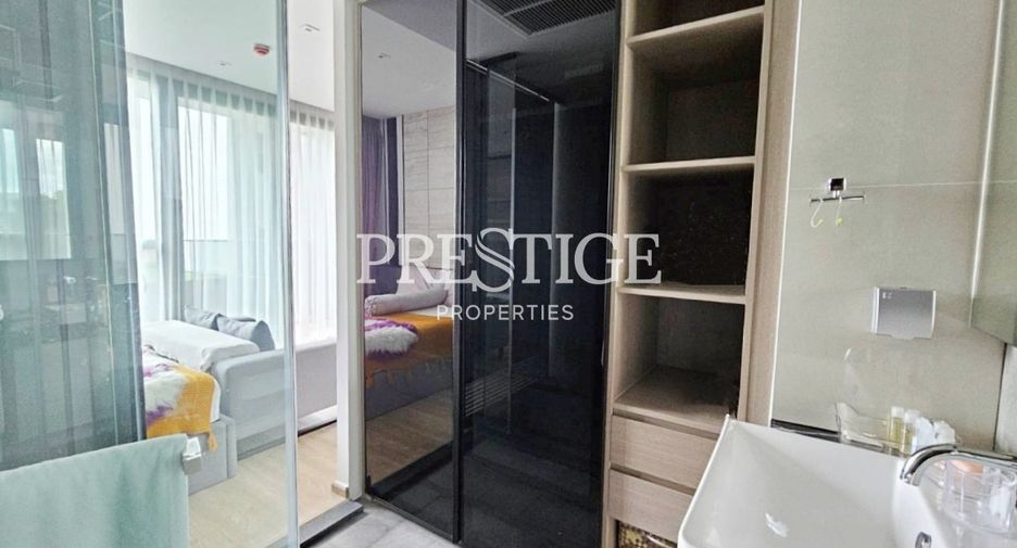 For sale studio condo in Pratumnak, Pattaya