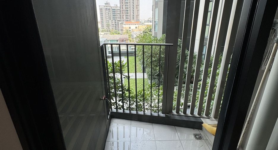 For sale スタジオ condo in Watthana, Bangkok